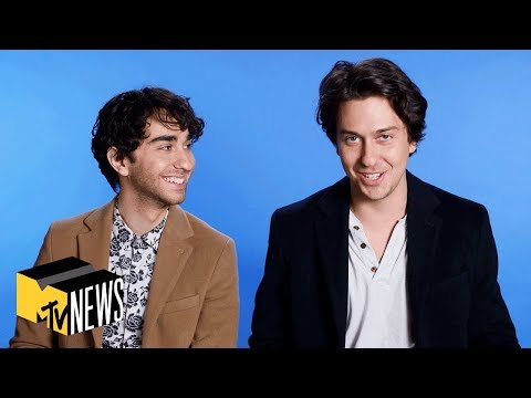 How old is Nat and Alex Wolff?