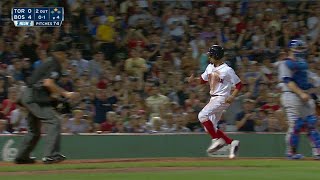 TOR@BOS: Pedroia singles to score Betts from second