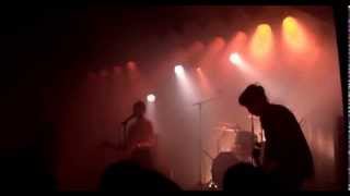 SAVAGES - Fuckers (Live 18-11-2013 Doornroosje Nijmegen)