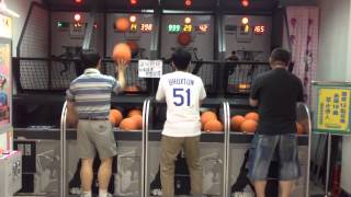 This arcade basketball player will shock you!