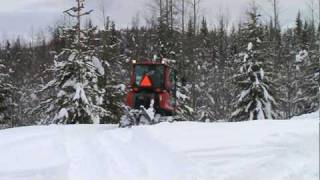 Yanmar T80 Cab Crawler Tractor In Snow (Video1)