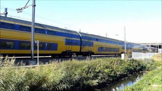 VIRM 8740 passing Barendrecht, nearby Rotterdam 16-10-2011.