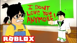 I Caught My Bullys Boyfriend Cheating On Her Roblox Royale High