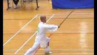 譚錦池師傅 2006 太極劍冠軍 Hongkong Tai Chi Competition champion