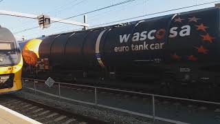 1600 serie lok van railpromo met wascosa tankwagonnen