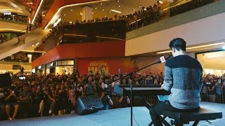 Eric 周興哲「愛，教會我們的事」2016大馬宣傳之旅 - 吉隆坡 Sunway Putra Mall签唱