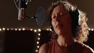 Finding Her Voice: Ynana Rose’s Journey Through Healing and Song