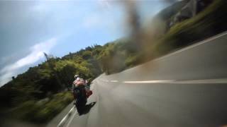 TT 2013 - Supersport Race 2 - Michael Dunlop vs John McGuinness