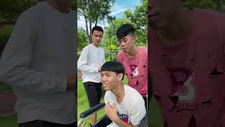 LNS - Cậu bé ăn xin đó đang nói dối mọi người || That beggar boy is lying to everyone #shorts