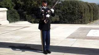 Tomb of the unknown - soldier yelling at laughing crowd
