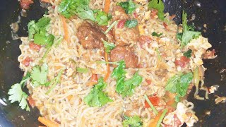 மிகவும் புதுமையான நூடுல்ஸ் ரெசிபி | Biryani Egg Noodles recipe in Tamil