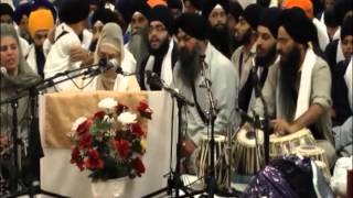 Toronto Rainsabai July 2012 Bibi Bhupinder Kaur Jee Amritsar AKJ Samagam 2012 Part 5 Keertan