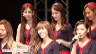 [Fancam] SNSD jessica yoona 110423 Talk1/2 by YOONSICROOM