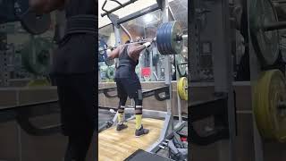 455LBS SQUAT PR | #motivation #explorepage #fitnessmotivation #shorts #squat #legday