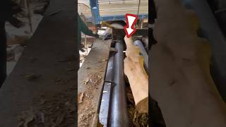 A machine for straightening broken wood #shortsvideo