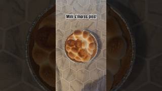 Mini s’mores pies! #easydessert #easyrecipe #shortsvideo #shorts #shortsfeed #shortsrecipe