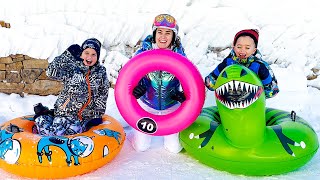 व्लाद और निकी बच्चों के लिए शीतकालीन गतिविधियां एक्सप्लोर करते हैं