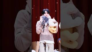 [NEXZ YU] 241129 soundwave Fansign “첫 눈” FOCUS