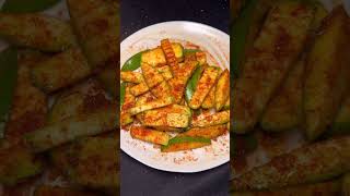 നല്ല പച്ചമാങ്ങ മുളകും ഉപ്പും ഇട്ടത് 😋😋😋#viral #shorts #youtubeshorts #food