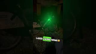 Dynamický Laser na kole?! 🚵😍 #boom #public #explosion #popular #trending #laser #viral #fire