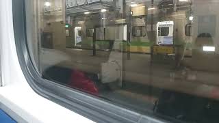 4103次開往北湖的EMU709+EMU710阿福號區間車，和1106次樹林發車開往基隆的銀綠色微笑號EMU900型十輛一編組EMU905區間車，和202次樹林發車經由北迴線開往花蓮的普悠瑪自強號