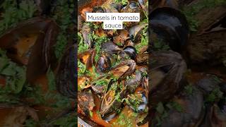 Mussels in red sauce is the ultimate warm cozy dinner meal, buon appetito!