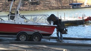 'We will not stop until we find him' | Search continues for missing man on Lake Oconee