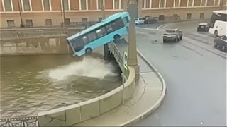 VIDEO | Bus plunges off a bridge in the Russian city of St. Petersburg