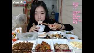 피트니스요정) 불족발 막국수 날치알주먹밥 먹방 eatingshow 150827