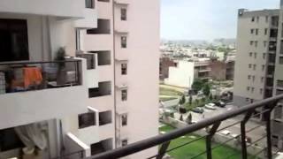 3 Bedrooms Flat Available in Sector 47, Near Subhash Chowk Gurgaon For Rent 32,000/month