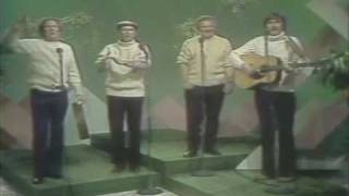 Wild Rover - Clancy Brothers & Robbie O'Connell