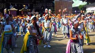 天神祭本宮　傘踊りと獅の舞　２０１３年