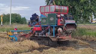 เจ้าศักดิ์พัฒนาดันข้าวล้มไม่มีสะดุด Combined Harvestor