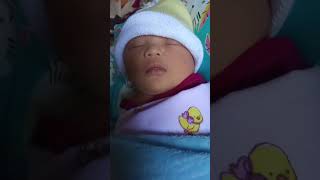 LUCUNYA DEDEK BAYI BOBOK 😁