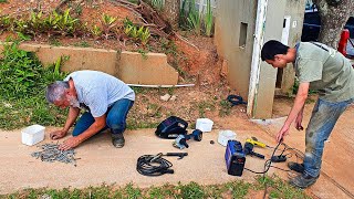 A MÃO DA GAMBIARRA CHEGA A TREMER