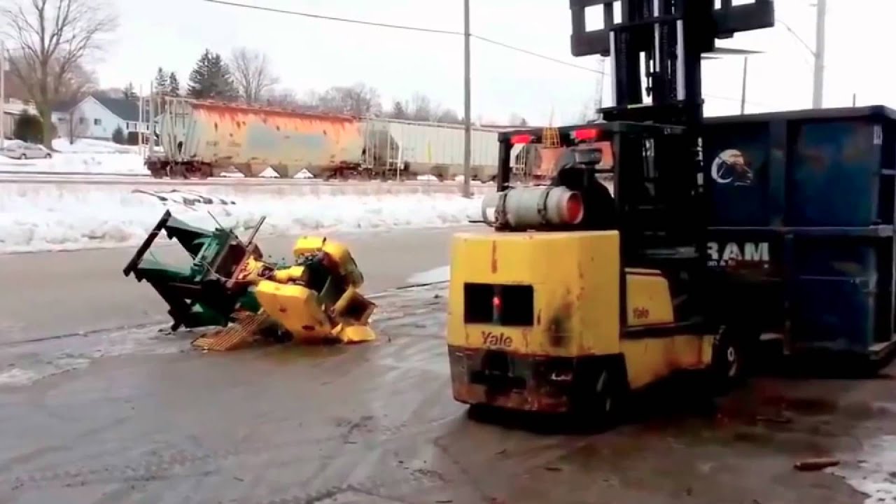 Best Forklift Fails. Ultimate Compilation - YouTube