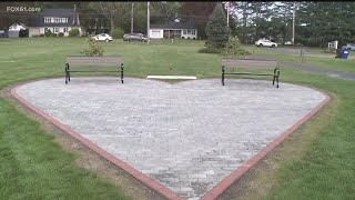 South Windsor dedicates  memorial to COVID-19 victims