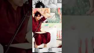 क्या हुआ जब गुरुजी ने इस भक्त की चोटी पकड़ ली || 😮 #bageshwardhamsarkar #guruji #viralvideo #yt #