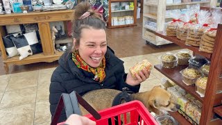 We Visited the Worlds Largest Gas Station ( Buc-ee’s Honest Review \u0026 Walkthrough)