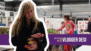 Op stap met vlogger Desi: inpakken bij de Kerstactie Westfriesland