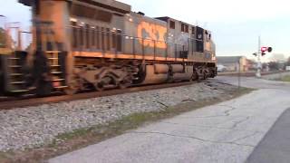 CSXT F713-03 with AH44CW/ES40DC with an awesome Horn Show Rushing through town