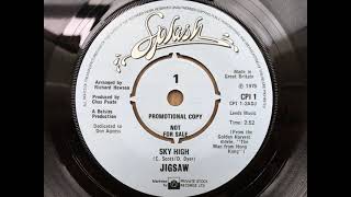 The Man From Hong Kong - Jigsaw "Sky High" (1974) Vinyl Lobby Spot