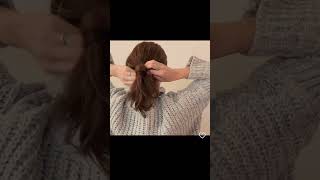 【簡単ヘアアレンジ】結んだ毛束を２つに分けて、ぐるっと巻きつけてほぐすだけ。#ヘアアレンジ#ヘアアレンジ簡単 #ヘアアレンジ動画 #簡単ヘアアレンジ #ヘアスタイル #髪型