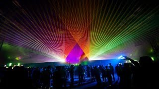 A New 4 Dimensional Wave Equation