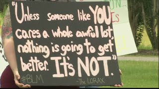 Protesters gather in Bloomingdale, call for mayor's resignation