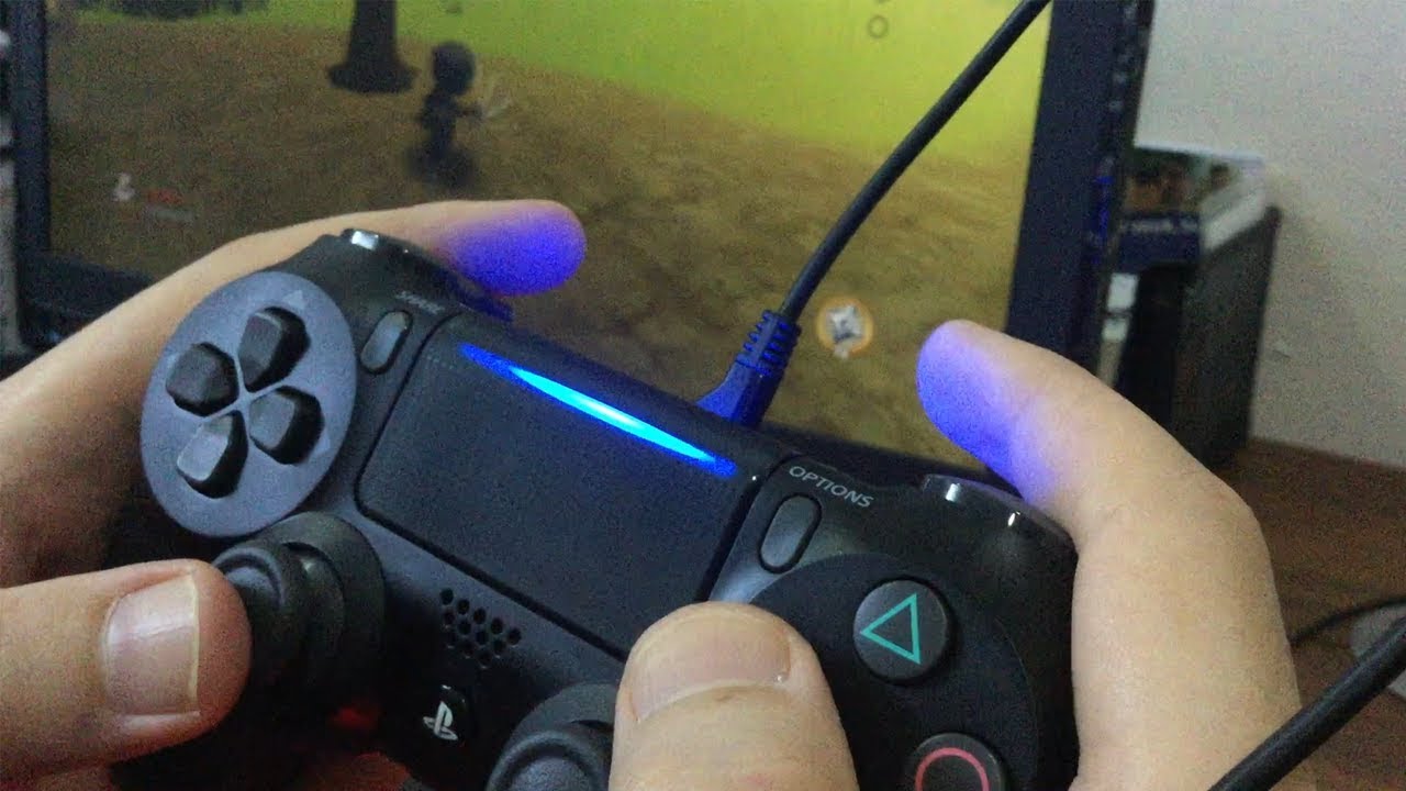 How To Connect PS4 Controller To A Laptop / PC - YouTube