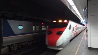 111N次客迴普悠瑪自強號松山站通過(迴送南港)(交會4103次區間車(EMU700))