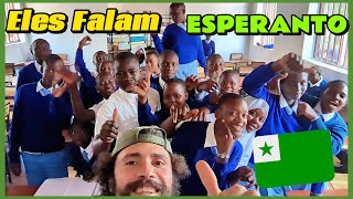 Visitei uma Escola em BUNDA, no interior da TANZÂNIA, onde todos aprendem ESPERANTO