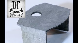 Forging Square Corners in Sheet Metal - Nuremberg Box 28 - DF In The Shop