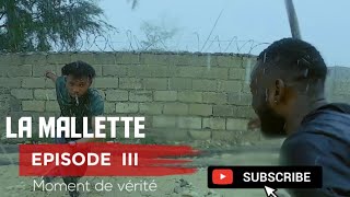 LA MALLETTE  saison 1 épisode 3 ( Moment de vérité )